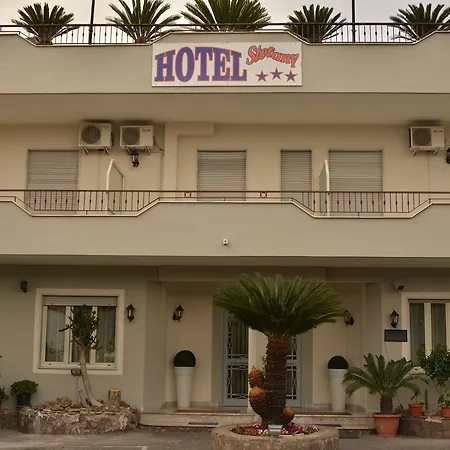 Stefany Hotel 3*