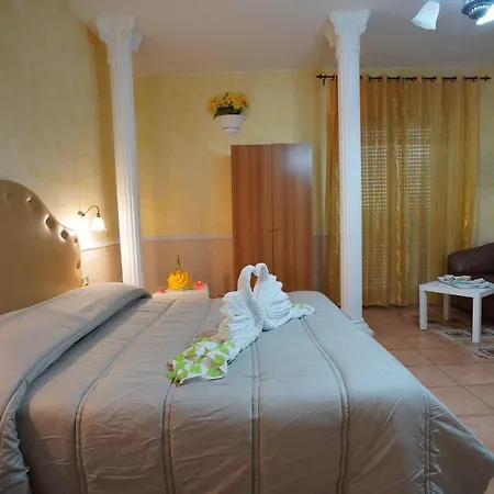 Stefany 3* Lago Patria