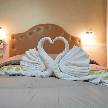 Stefany Hotel 3*